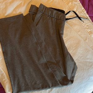 NWOT Lululemon on the fly